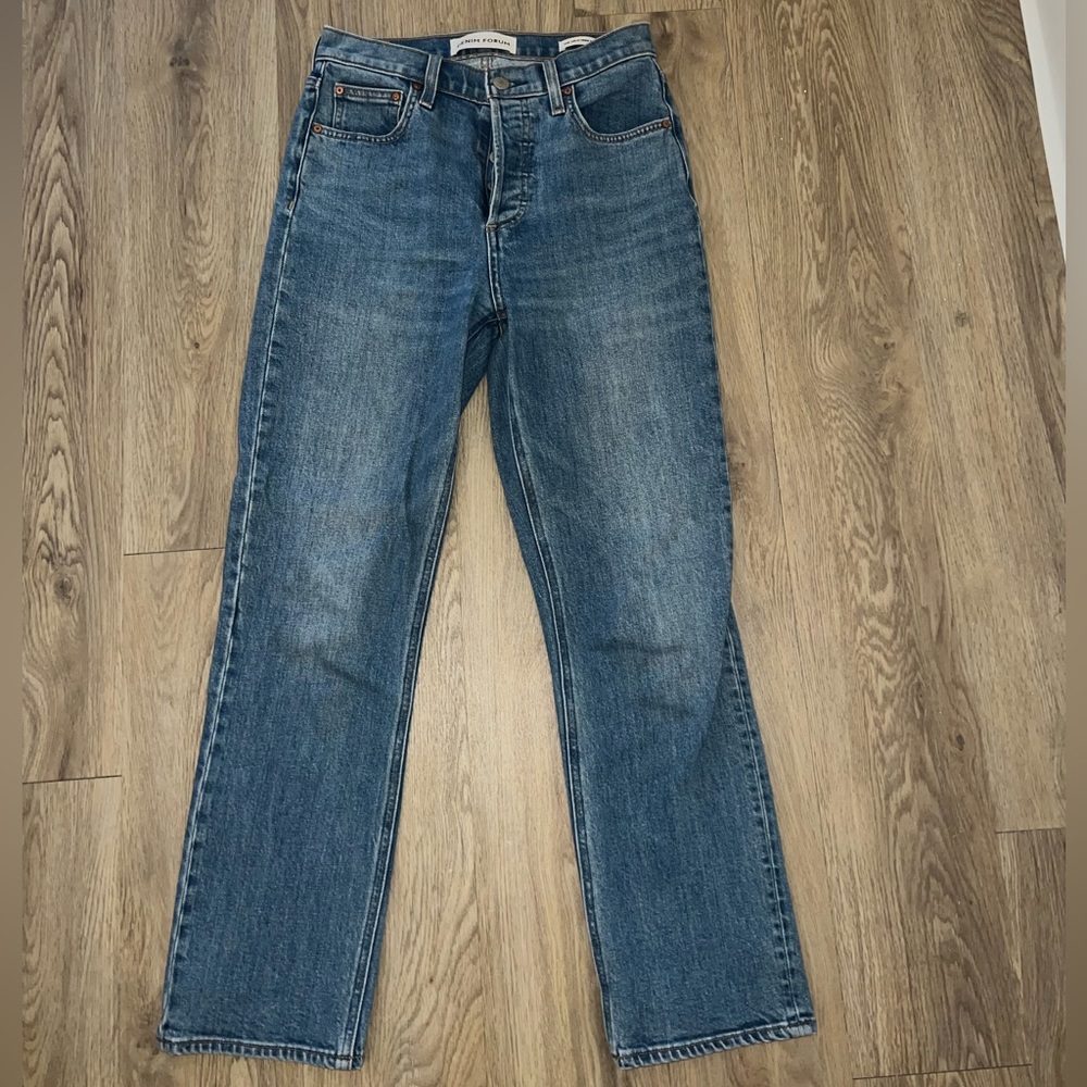 Aritzia - Denim Forum Straight Leg Jeans